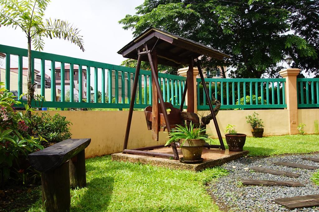 Charming Tagaytay Vacation Home Tagaytay City Exteriör bild